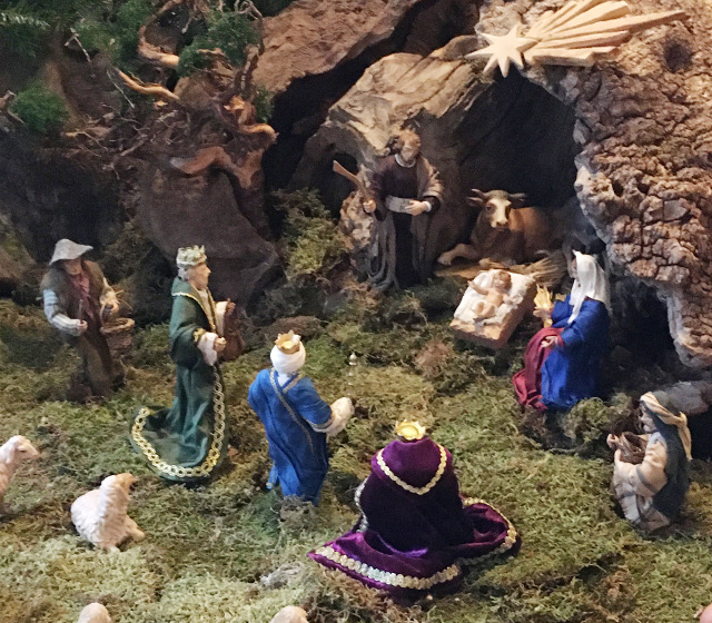 Krippe St Wolfgang mit Königen Kasper, Melchior und Baltasar sind auch in St. Wolfgang angekommen © V.Gäbke