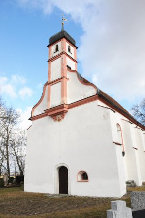 St. Georg - Blick vom Kreuzweg her - Eingang @V.Gäbke2022